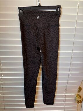 ST Black Leopard Print High-Waist Leggings